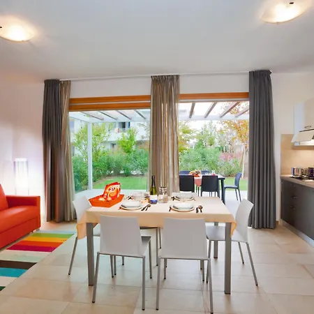 Villaggio Laguna Blu 3* Καόρλε