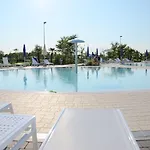 度假村 Villaggio Laguna Blu 卡奥莱