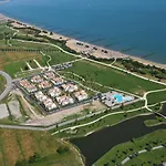 Villaggio Laguna Blu 卡奥莱
