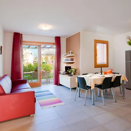 Ośrodek wypoczynkowy Villaggio Laguna Blu 3*