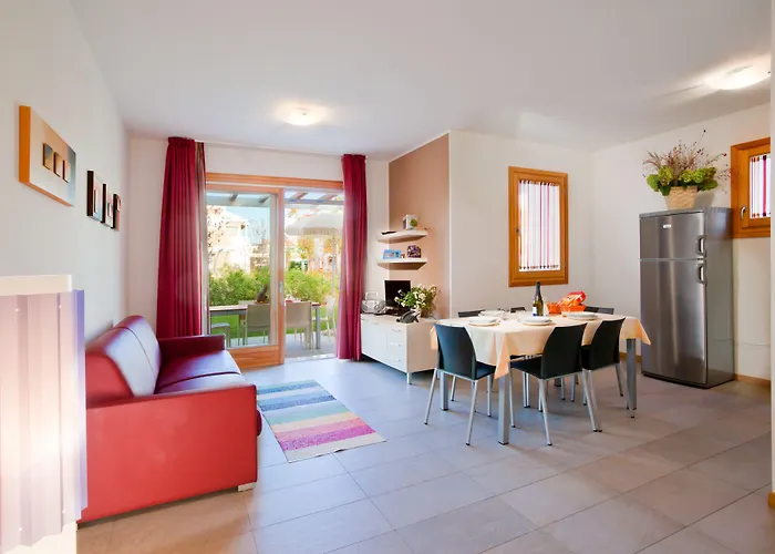 Resort Villaggio Laguna Blu 3*