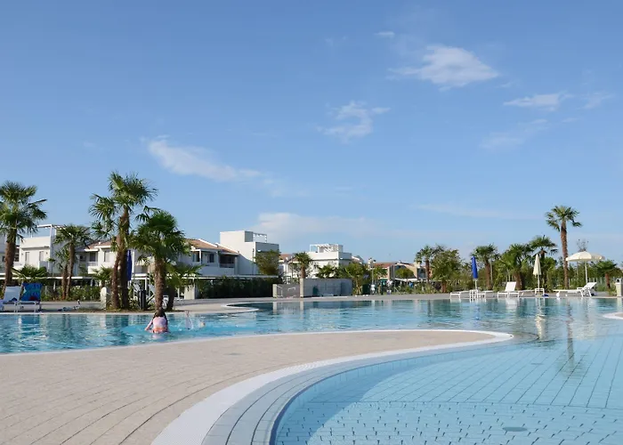 Villaggio Laguna Blu Resort 3*